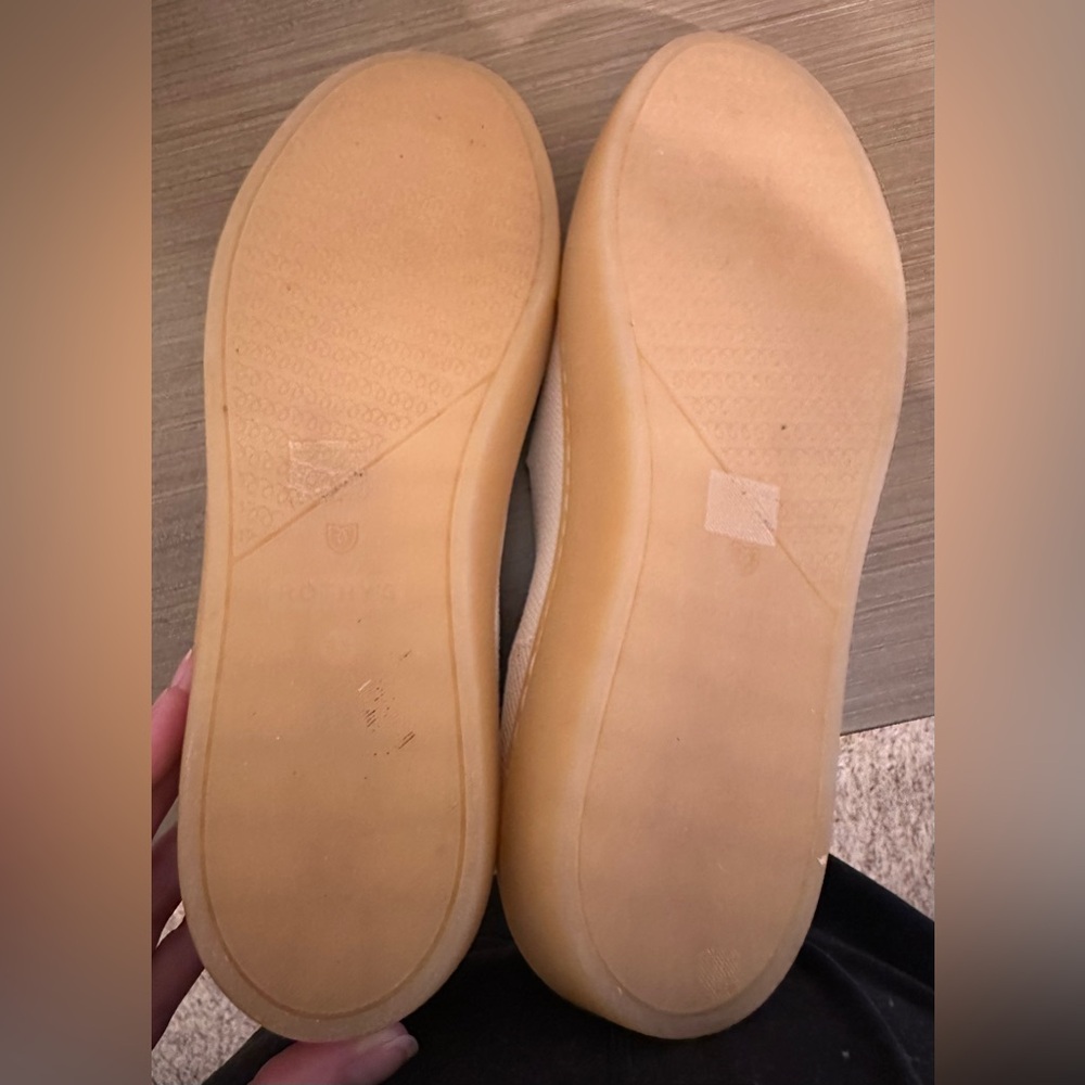 Rothy's Slip-On Cream and Blue Women's Loafers size 9.5 like new - Picture 3 of 5